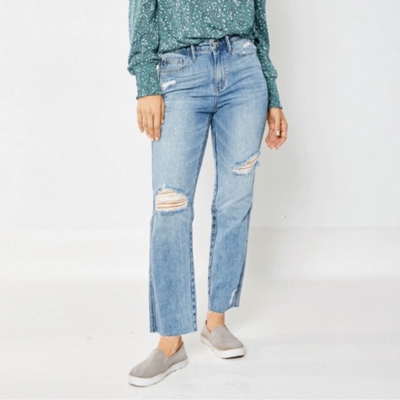 JUDY BLUE High waist rigid magic straight leg jean Size 14W Distressed - Picture 1 of 10